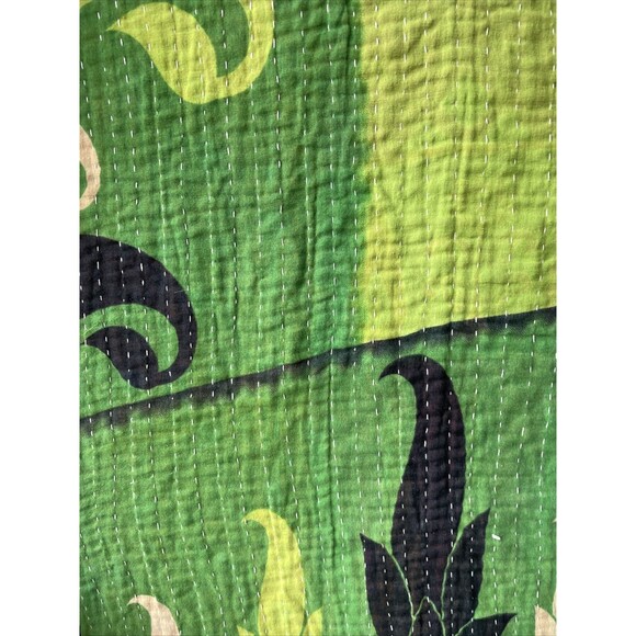 Handmade Quilt Colorful Blanket Wall Hanging 50x76” Hand Stitched - Picture 11 of 12